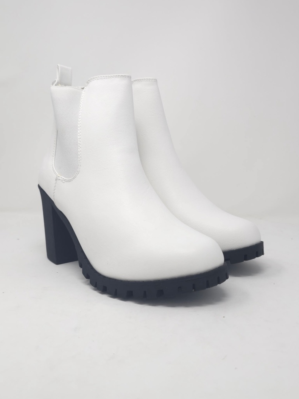 White Chunky Heel Ankle Boots Chelsea Style Platform Minimalist Trendy - Picture 2 of 10